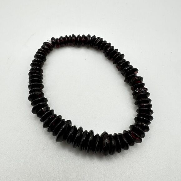 Genuine graduated garnet disk beaded stretchy bracelet!! - Picture 9 of 9